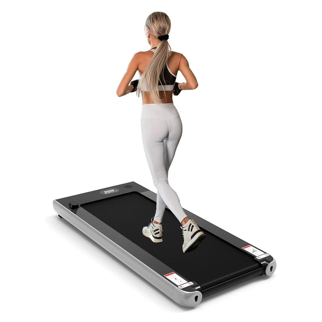 Smart flat treadmill with anti-skid and shock absorption function OT0342